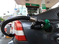 El próximo 1 de enero entrará en vigor el aumento en el precio de la gasolina. SUN / C. Mejía