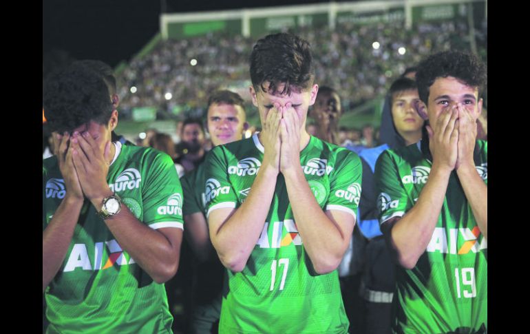 Sin duda, la tragedia del Chapecoense marcó un antes y un después en el mundo del futbol. AP /