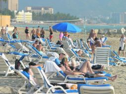 Vacaciones. Puerto Vallarta fue uno de los lugares que más turistas recibió, tanto nacionales como internacionales. EL INFORMADOR / ARCHIVO
