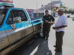 Jesús Vaca Carbajal dijo que pasó de pagar 600 pesos a 840 pesos por llenar el tanque de su vehículo. EL INFORMADOR / F. ATILANO