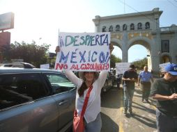 La manifestación inició poco después de las 15:00 horas, de la Minerva hacia el Centro de la ciudad. EL INFORMADOR / R. Tamayo