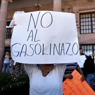 La Conago y Meade pactan reunirse por gasolinazo