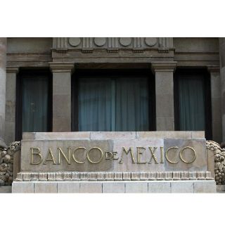 Reservas internacionales cierran 2016 con reducción