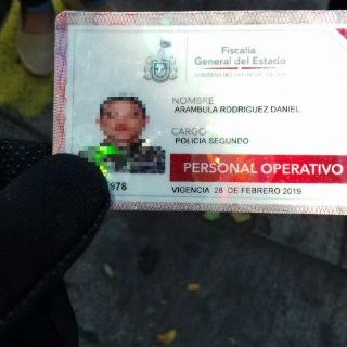 Detienen a presunto escolta por agredir a personal del IMSS