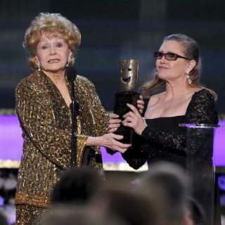 Debbie Reynolds y Carrie Fisher tendrán un funeral íntimo