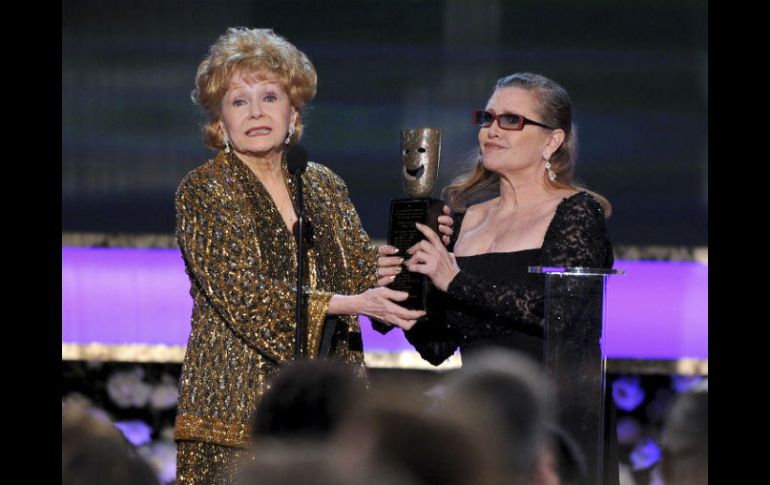 La pasada semana se supo que la intención de la familia era celebrar un funeral conjunto para despedir a las dos intérpretes. AP / V. Bucci