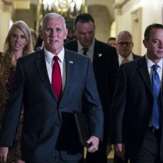 Trump emitirá decretos contra Obamacare en su primer día