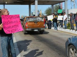 Las casetas de Sayula, La Joya, El Arenal y en la autopista a Ciudad Guzmán, hay presencia de manifestantes. SUN / ARCHIVO