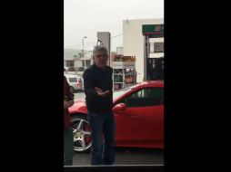 El técnico se muestra sorprendido por tener que pagar mil 400 pesos de combustible TWITTER /