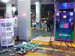 El suceso ocurrió cuando vecinos indicaron que el conductor de una camioneta intentó robarse el combustible de la gasolinera. SUN / ARCHIVO