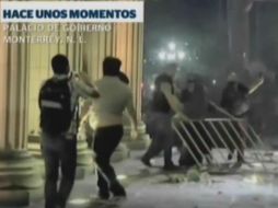 Reportan al menos una decena de heridos y 21 aprehendidos. YOUTUBE / TV1