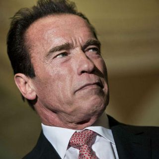 Trump critica a Schwarzenegger por baja audiencia en 'The Apprentice'