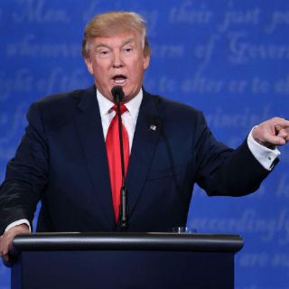 Latinos que apoyan a Trump estrenan oficina en EU