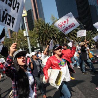 Concluye mitin en Zócalo capitalino; piden rescatar a Pemex