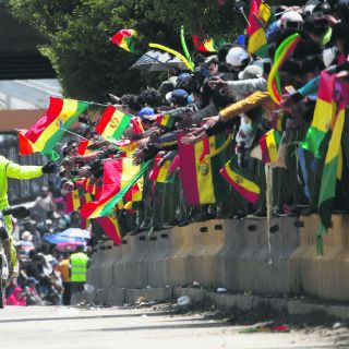 Fiesta sin velocidad en La Paz