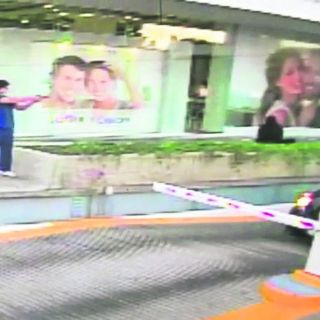 El FBI da recompensa por datos de agresor de agente consular