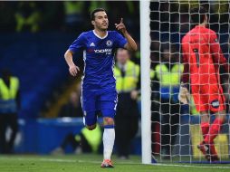 Pedro, del Chelsea, celebra uno de los dos goles que anotó esta tarde. AFP / G. Kirk