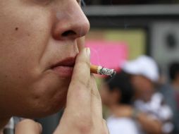 Las personas que fuman tienen mayor probabilidad de presentar una inflamación de la laringe. EL INFORMADOR / ARCHIVO