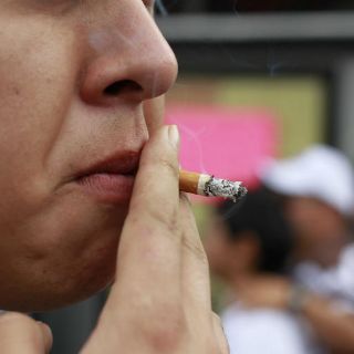 Niños y fumadores, más vulnerables a desarrollar laringitis