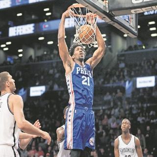 Los 76ers vencen a los Nets