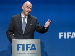Gianni Infantino explicó que el espíritu de la reforma es llevar el futbol a más países y más aficionados. AP / E. Leanza