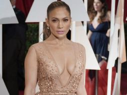 La famosa se arrepintió de haber subido a su cuenta una fotografía junto a su hijo Max. NTX / ARCHIVO