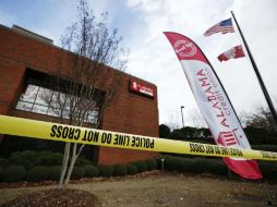 Los hechos ocurrieron en la sucursal del Alabama Credit Union, a pocos metros de un centro deportivo. AP / B. Anderson