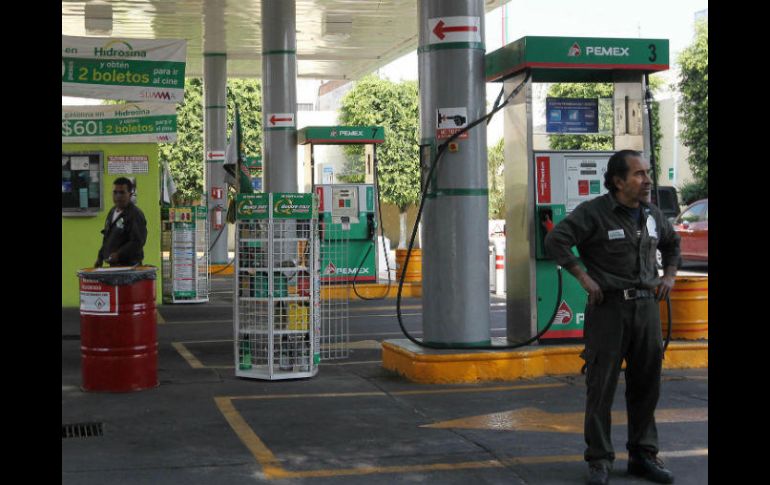 Las gasolineras están cerrando y en todo el país suman 180, según miembros de la Onexpo. EFE / ARCHIVO