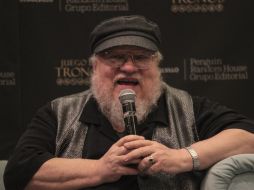 Previo a su visita en la FIL, anunció que durante 2017 su prioridad sería terminar 'Vientos de invierno'. EL INFORMADOR / ARCHIVO