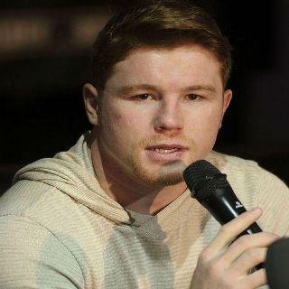 'Canelo' Álvarez reta a Chávez Jr. y le dice 'niño'