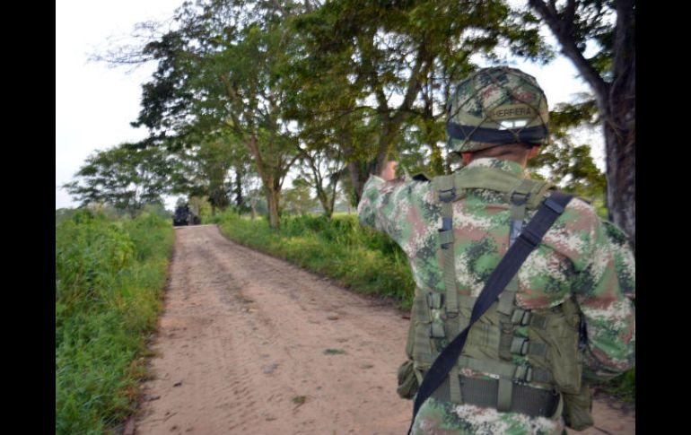 Un comunicado indica que es una violación al cese al fuego usar las armas, 'así sea por una disidencia propia'. AFP / ARCHIVO