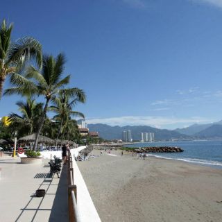 Puerto Vallarta rompe récord de visitantes en 2016