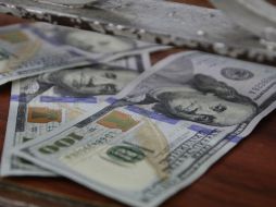 El dólar libre se cotizó en sucursales bancarias de la Ciudad de México hasta en 22.14 pesos a la venta. EL INFORMADOR / ARCHIVO