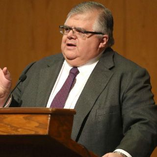 No hay efecto inflacionario por ajuste a gasolinas: Carstens