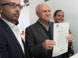 José Socorro Velázquez, líder del PRI local, en el IEPC. El tricolor quiere regresar sus prerrogativas. TWITTER / PRI_Jalisco_