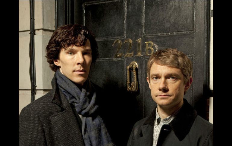 Benedict Cumberbatch y Martin Freeman, protagonistas de 'Sherlock', una de las cartas fuertes de BBC iPlayer. ESPECIAL /