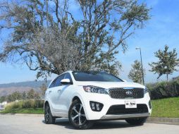 versátil. Gracias a sus tres filas, las posibilidades para llevar pasajeros o mucho equipaje se incrementan. EL INFORMADOR / C. Cerda