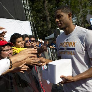 Los Suns quieren revertir la historia