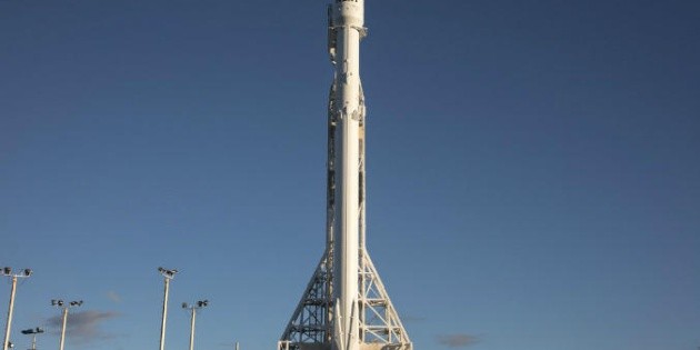 Space X lanza con éxito su cohete Falcon 9 | El Informador