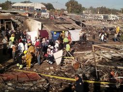 El 20 de diciembre de 2016 el fuego consumió casi en su totalidad el mercado de pirotecnia de San Pablito. EFE / ARCHIVO