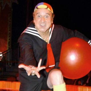 Carlos Villagrán deja de manera definitiva el personaje de ‘Kiko’