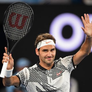 Federer y Kerber debutan con triunfo en Australia