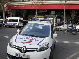 En el momento de la agresión, dos de los agentes atacados estaban vigilando una cámara instalada cerca de un semáforo. AP / ARCHIVO