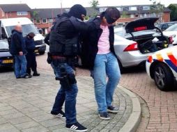 Los arrestados fueron acusados de asociación mafiosa, tráfico de droga, extorsión y posesión de armas ilegales. EFE / ARCHIVO