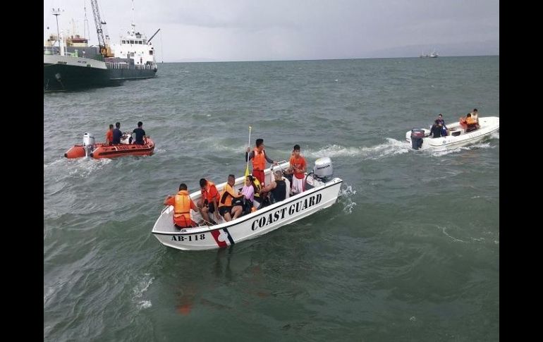 Los servicios de rescate permanecen en la región en busca de los marineros desaparecidos en el siniestro. EFE / ARCHIVO
