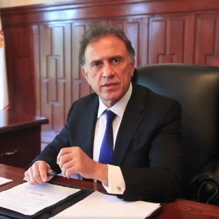 Yunes busca derogar fotomultas en Veracruz