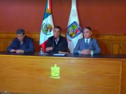 Rodríguez se solidariza con los padres de familia de los jóvenes que fueron agredidos, con la maestra y sus familiares. FACEBOOK / @JaimeRodriguezElBronco