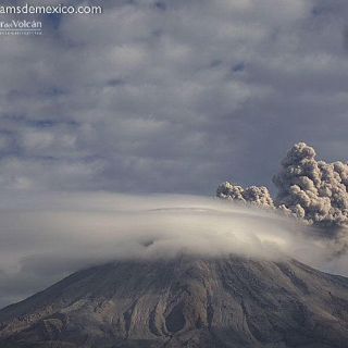 Volcán El Colima lanza exhalación de un kilómetro con ceniza
