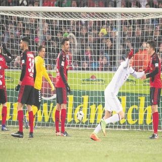 Lewandowski salva al Bayern Munich