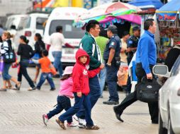 Los niños y los adultos mayores son los más propensos a sufrir deshidrataciones severas. NTX / ARCHIVO